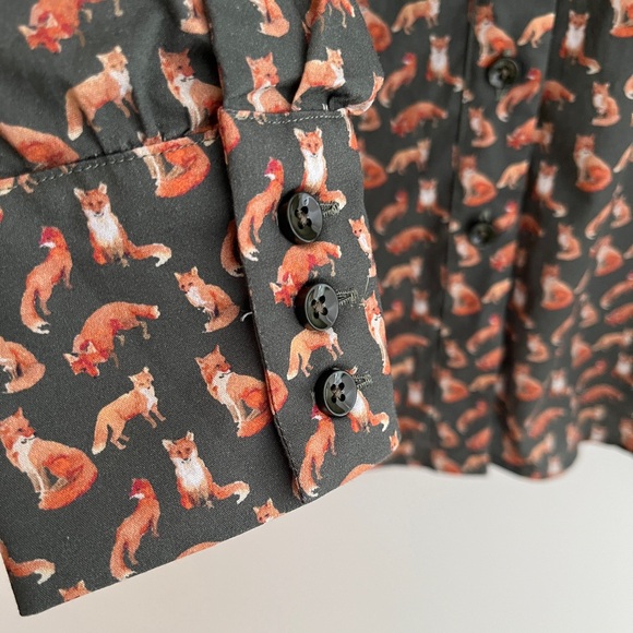 STENSTROMS Long Sleeve Button Front Shirt Split Neck Fox Pattern Feminine Fit - Picture 9 of 17